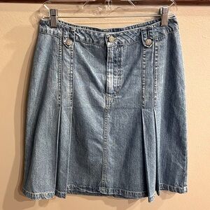 BILL BLASS women’s SOFT cotton denim pleated skirt zip front button closure sz 6